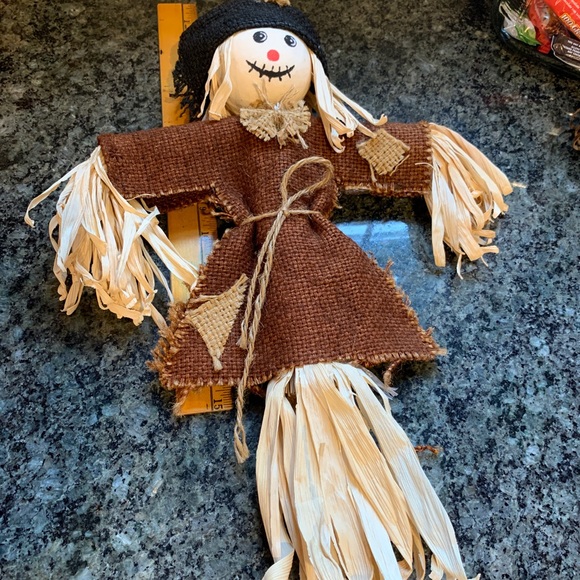 Trio of Scarecrow Candy Dish, Hanging Scarecrow & Standing Scarecrow Decorations - Picture 8 of 8